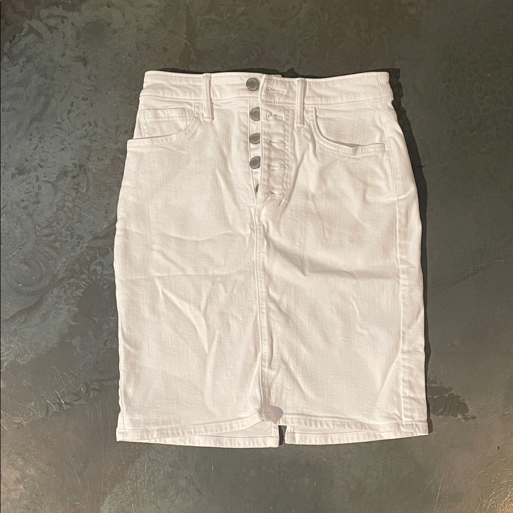 Banana Republic White Denim Skirt
